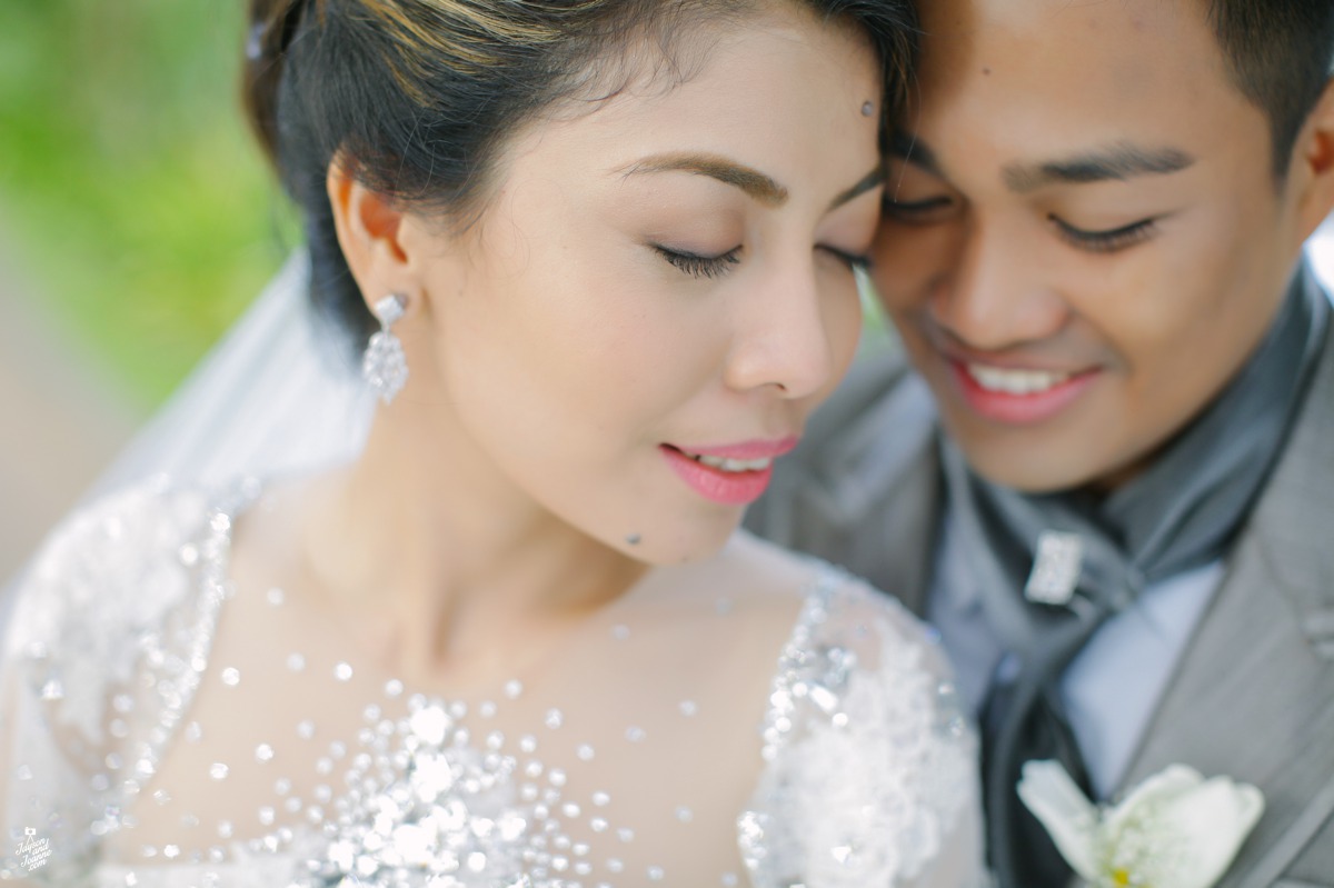 Best Batangas City Wedding Photographers Jayson and Joanne Arquiza for Edgard and Emmy Nuptials