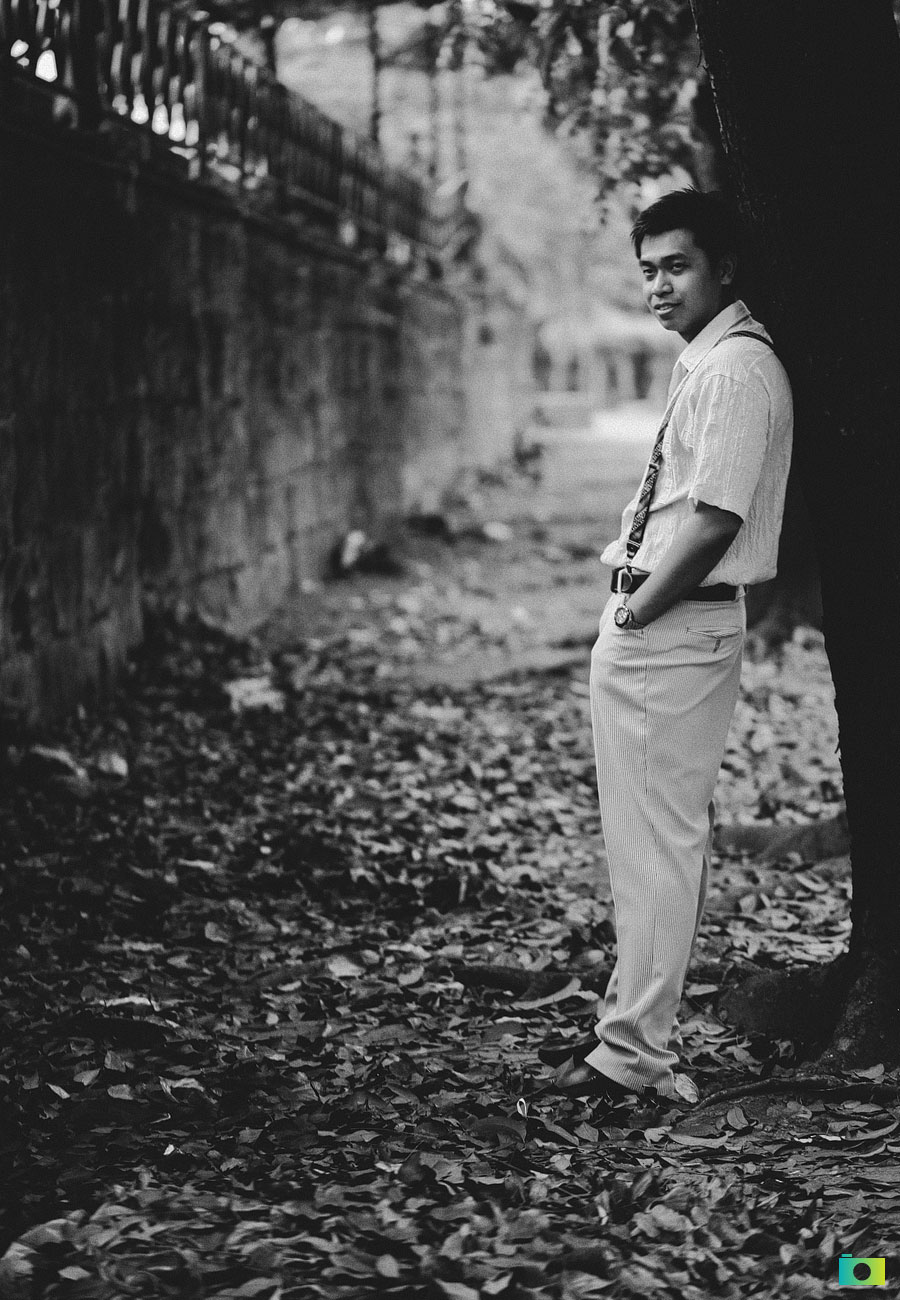WIllard and Charisma Intramuros Prenup Shoot by Jayson and Joanne Arquiza