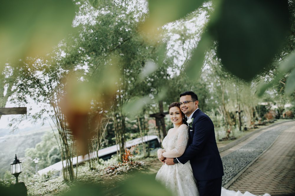 Dennis and Jeszel Hillcreek Tagaytay Wedding Photography by Jayson and Joanne Arquiza