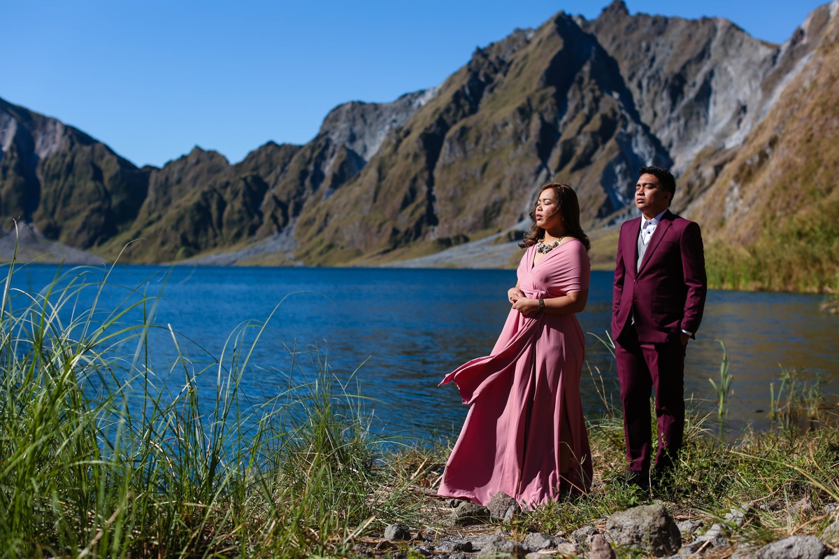 Mount Pinatubo Adventure prenup shoot by Jayson and Joanne Arquiza styling by Merry Me Philippines