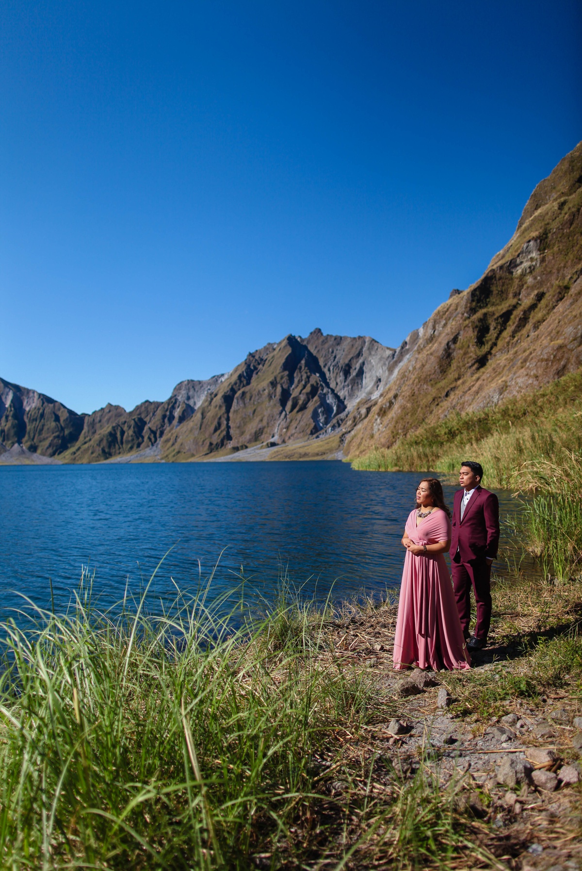 Mount Pinatubo Adventure prenup shoot by Jayson and Joanne Arquiza styling by Merry Me Philippines