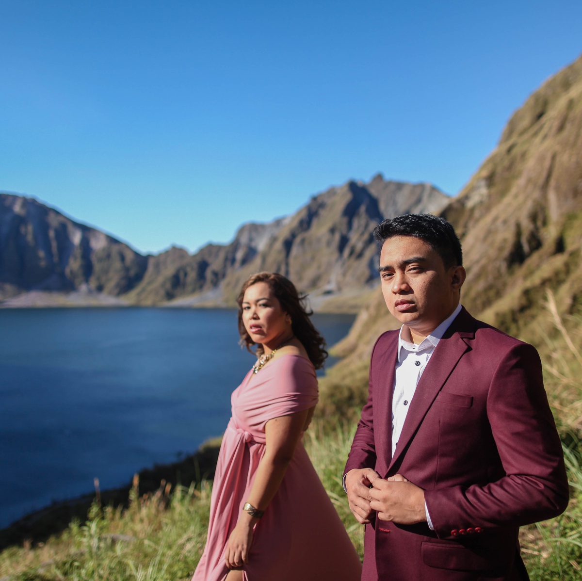 Mount Pinatubo Adventure prenup shoot by Jayson and Joanne Arquiza styling by Merry Me Philippines