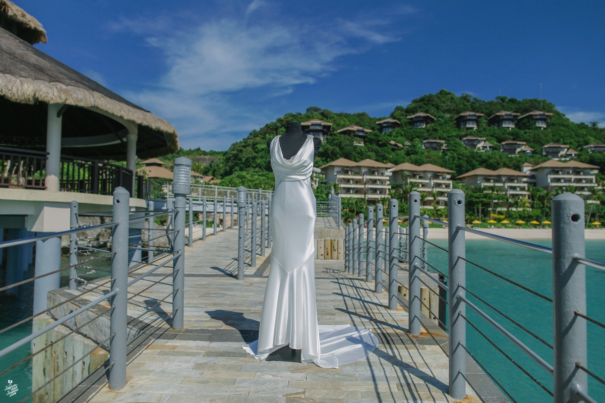 Boracay husband and wife wedding photographers Jayson and Joanne Arquiza Shangri-la