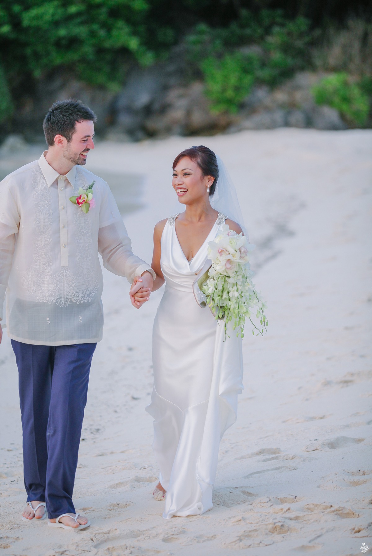 Boracay husband and wife wedding photographers Jayson and Joanne Arquiza Shangri-la