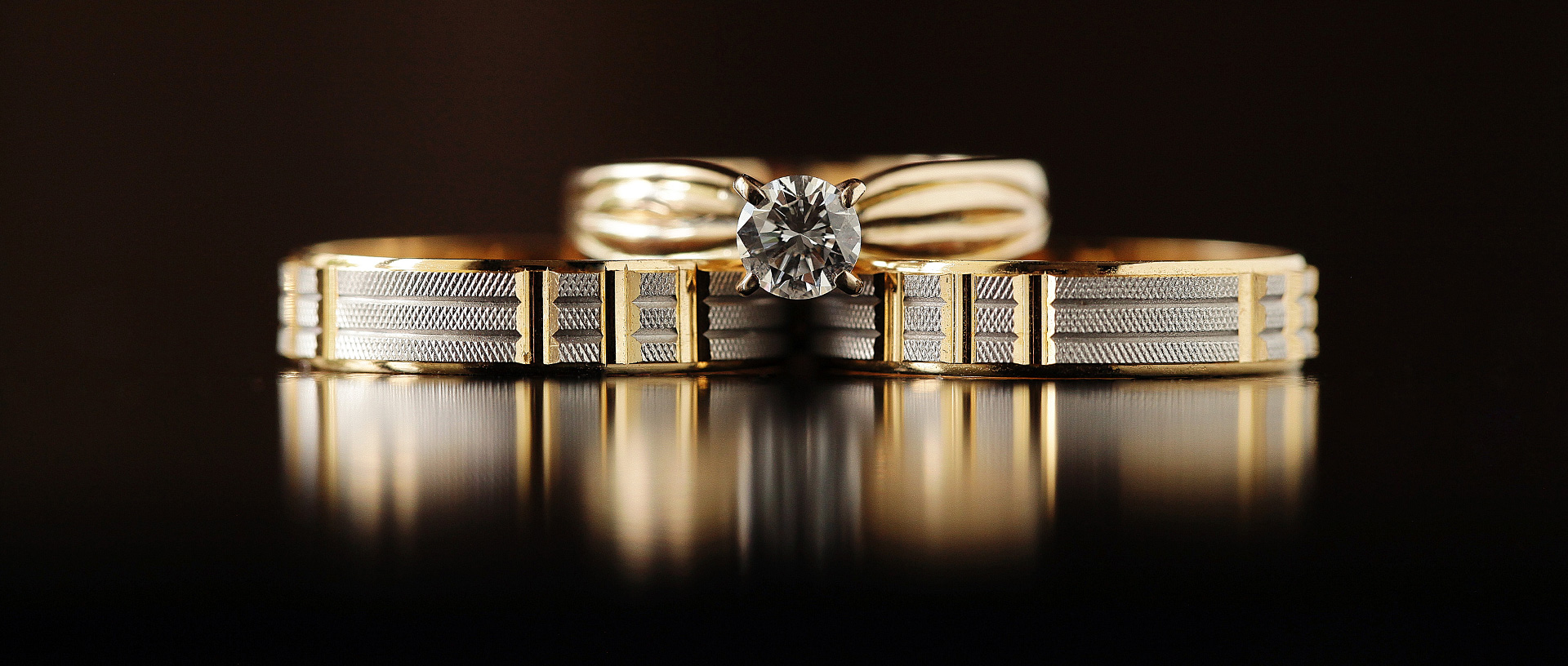 Vibrant Images by Jayson and Joanne Photography