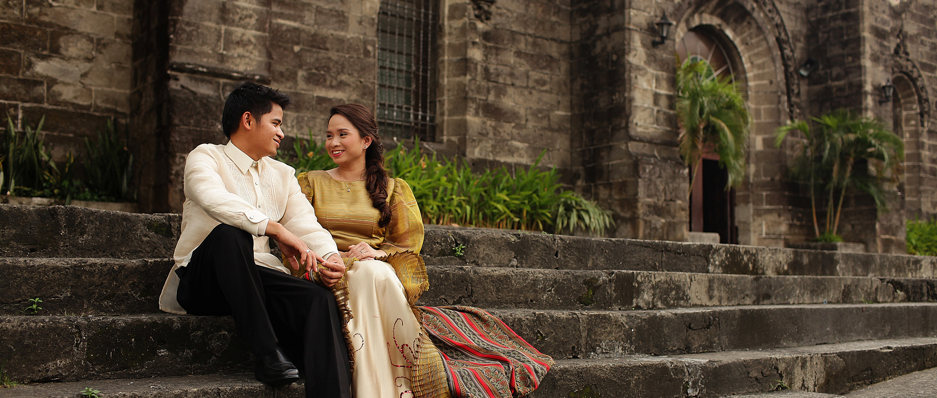 Vibrant Images by Jayson and Joanne Photography