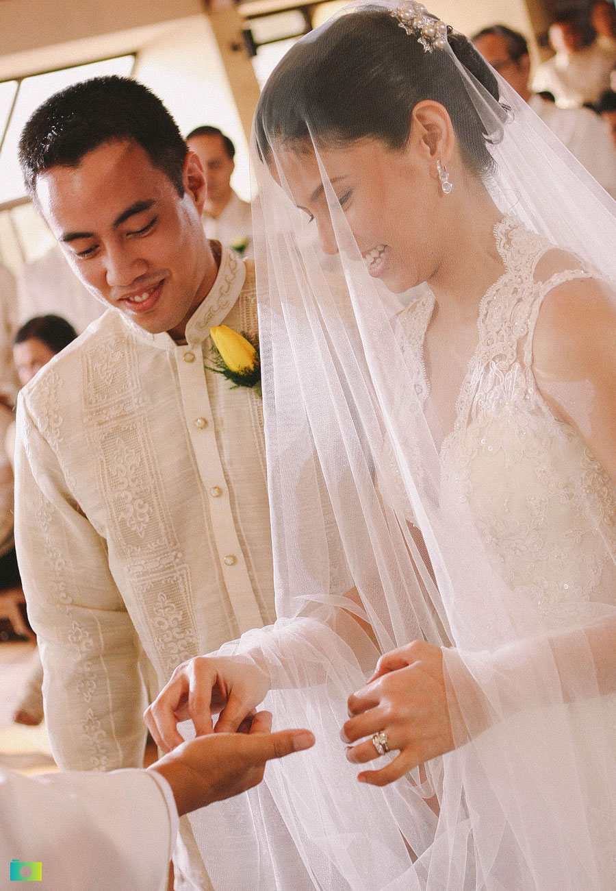 Paolo Aquino and Baby Amurao Wedding Photography by Jayson and Joanne Arquiza