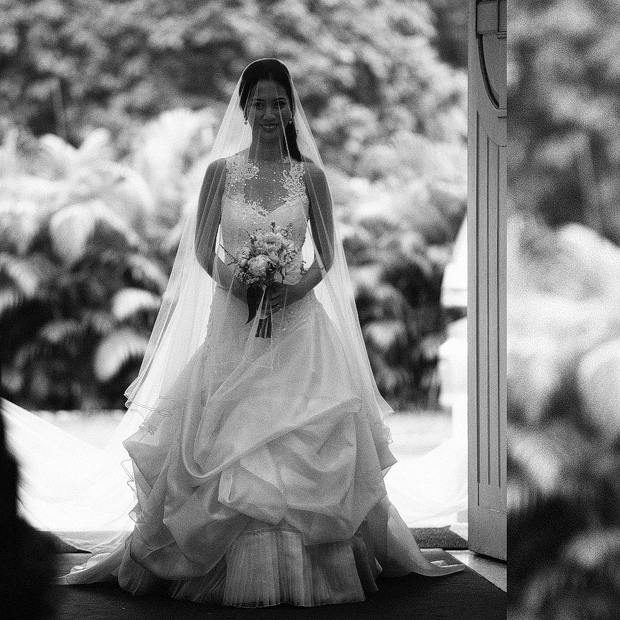 Ken Wong & Janice Layung Singapore Wedding by Jayson & Jo Anne Arquiza in Monochrome Series