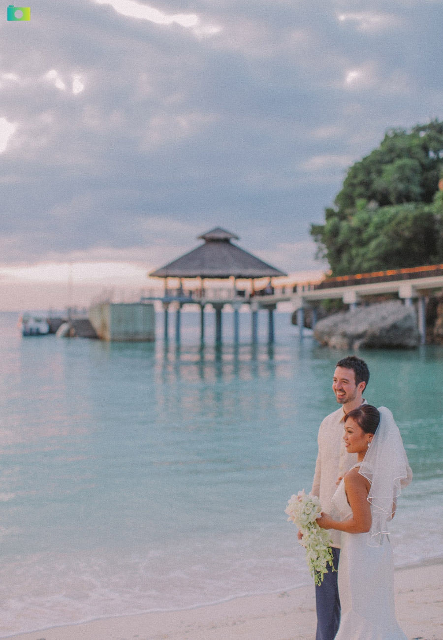 Lachy and Anna Shangri-La Boracay Wedding Photography by Jayson and Joanne Arquiza