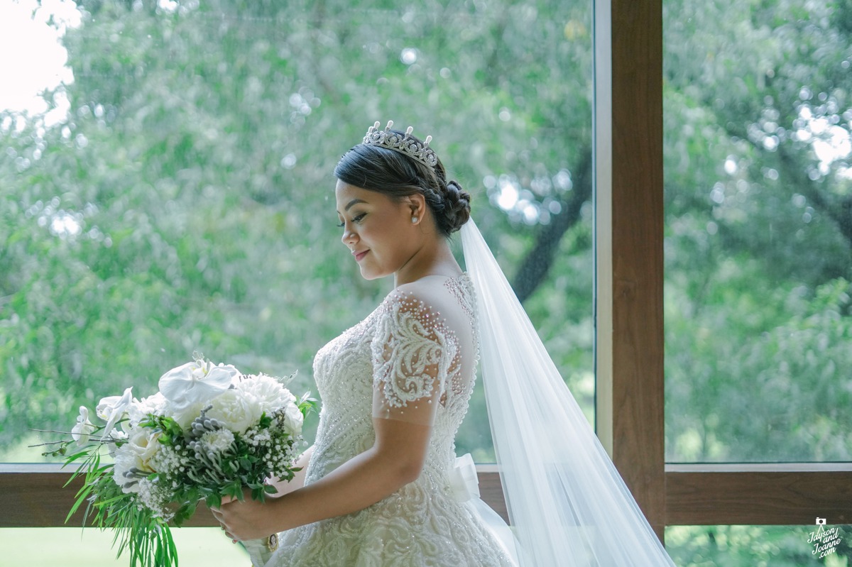 Jeffrey and Maia's Wedding Photo by Jayson and Joanne Arquiza