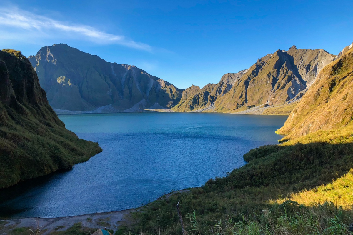 Mt Pinatubo prenup using the new Iphone 8 manila wedding photographer