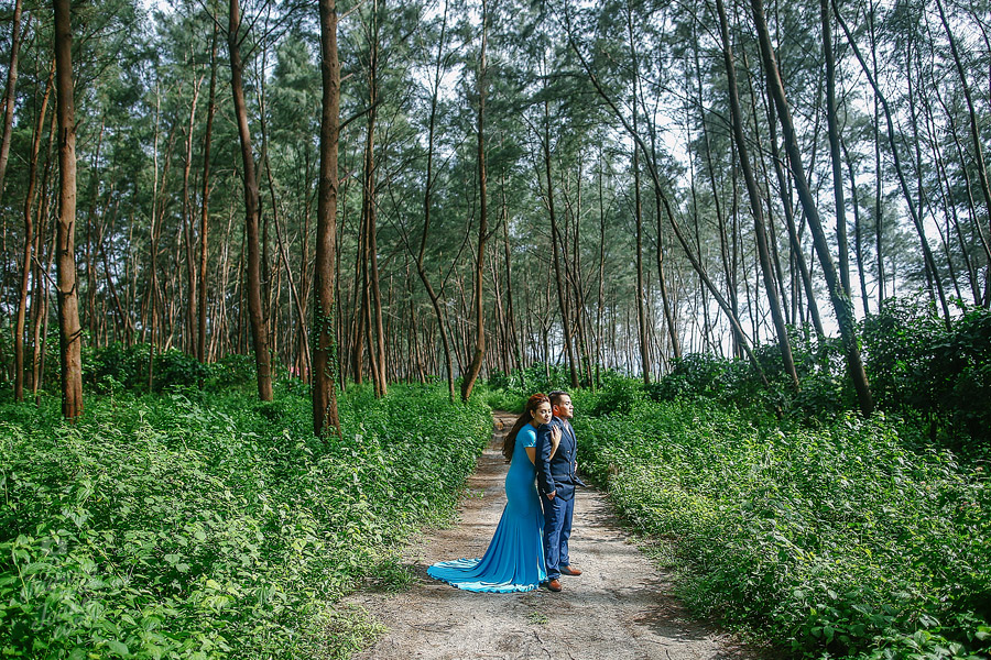 Arvin and Cherry Zambawoods Prenup Photography by Jayson and Joanne Arquiza Styling by Geof Lagria